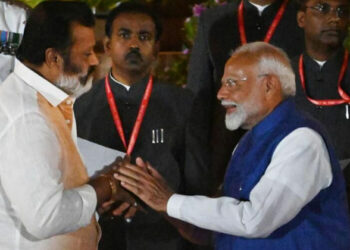 ഇനി സുഖയാത്ര; സ്പെഷ്യൽ ട്രെയിനുകൾ സ്ഥിരമാക്കി കേന്ദ്രം, വൻ പ്രഖ്യാപനവുമായി സുരേഷ് ഗോപി