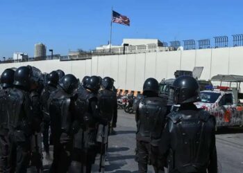 പാകിസ്താനെ കൈവിട്ട് അമേരിക്ക; പെഷവാറിലെ കോൺസുലേറ്റ് പൂട്ടുന്നു; അഫ്ഗാൻ അതിർത്തിയിലെ തന്ത്രപ്രധാന കേന്ദ്രം ഇനി ചരിത്രം! 