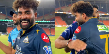 ബുംറയെ ട്രോളി സിറാജ്, തിരിച്ചു പണി കൊടുത്ത് ജസ്സി! “ആദ്യം പോയി ആ മുടി വെട്ട്”; സ്റ്റേഡിയത്തിൽ ചിരി പടർത്തി പേസർമാരുടെ കുസൃതി