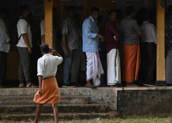 79.63% പോളിംഗ്, അന്തിമ കണക്ക് ഇനിയും വരാനുണ്ട്!; വിവാദങ്ങൾക്ക് വിരാമമിട്ട് മുഖ്യ തെരഞ്ഞെടുപ്പ് ഓഫീസർ; വോട്ടെടുപ്പിൽ മുന്നിട്ട് നിന്നു സ്ത്രീകൾ