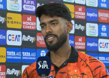 വൈഭവിനെ ഞാൻ മുൻപും വീഴ്ത്തിയിട്ടുണ്ട്, ഇന്നും എന്റെ പന്തിൽ അവൻ ഔട്ടാകും; അരങ്ങേറ്റക്കാരന്റെ ആത്മവിശ്വാസത്തെ വാഴ്ത്തി ഹൈദരാബാദ് ബോളിങ് കോച്ച്