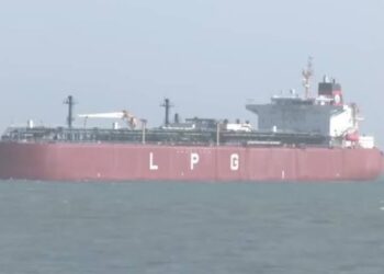 ഹോർമുസ് കടന്ന് ‘ഗ്രീൻ സാൻവി’ ; ഇന്ത്യയിലേക്ക് എത്തുന്ന ഏഴാമത്തെ എൽപിജി ടാങ്കർ കപ്പൽ