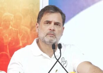 ‘തമിഴ് സംസ്കാരത്തെ തൊടാൻ അനുവദിക്കില്ല, കോൺഗ്രസ്സ് വച്ചുപൊറുപ്പിക്കില്ല’ ; ഒടുവിൽ തമിഴ്നാട്ടിൽ തിരഞ്ഞെടുപ്പ് പ്രചാരണത്തിനെത്തി രാഹുൽ ഗാന്ധി