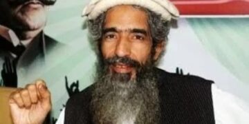 പാകിസ്താനിൽ ‘അജ്ഞാതരുടെ’ അടുത്ത വേട്ട; ലഷ്കർ ഇ തൊയ്ബ സ്ഥാപകൻ അമീർഹംസയ്ക്ക് വെടിയേറ്റു, നില അതീവ ഗുരുതരം!