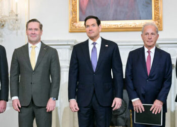 അസാധ്യമായത് സാധ്യമാക്കി ട്രംപ്; മൂന്ന് പതിറ്റാണ്ടിന് ശേഷം ഇസ്രായേലും ലെബനനും തമ്മിൽ നിർണായക ചർച്ച; ശത്രുതയുടെ മതിലുകൾ തകരുന്നു