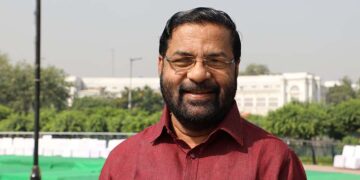 പൂജാരിയുടെ ആത്മഹത്യ: പ്രതിരോധത്തിലായി കടകംപള്ളി; ‘വിശ്വാസി’ വേഷത്തിൽ ക്ഷേത്രങ്ങളിൽ ഓട്ടം; പോര് മുറുകുന്നു!