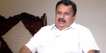 ഗ്രൂപ്പ് ഡാൻസ് കളിക്കേണ്ടിടത്ത് ആരും സിംഗിൾ ഡാൻസ് കളിക്കരുത്!; കോൺഗ്രസിലെ മുഖ്യമന്ത്രി പോരിൽ നേതാക്കളെ വലിച്ചുകീറി കെ. മുരളീധരൻ