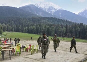 പഹൽഗാമിൽ ക്യുആർ കോഡ് വിപ്ലവം, സേവനദാതാക്കളുടെ മുഴുവൻ വിവരങ്ങളും ഇനി വിരൽത്തുമ്പിൽ!