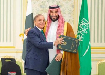 ഗൾഫ് രാഷ്ട്രീയത്തിൽ വൻ ഭൂകമ്പം; സൗദി-പാക് സഖ്യത്തിന് തിരിച്ചടി നൽകി യുഎഇ ഒപെക് വിട്ടു, പണമിടപാടിലും കടുത്ത നീക്കം