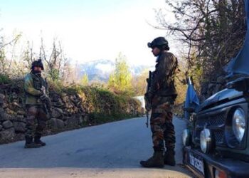 16 വർഷത്തെ ഒളിവുജീവിതം, ഒടുവിൽ പിടിയിൽ; ലഷ്കർ തലവൻ അബു ഹുറൈറയെ കുടുക്കി കശ്മീർ പോലീസ്; വൻ ഭീകര ശൃംഖല തകർത്തു