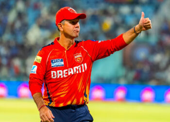 ആ താരത്തിന്റെ വാതിൽ എല്ലാവർക്കുമായി തുറന്നിട്ടിരിക്കുന്നു; റിക്കി പോണ്ടിംഗിന്റെ പ്രിയ ശിഷ്യൻ ഇന്ത്യൻ നായകസ്ഥാനത്തേക്ക്? വെളിപ്പെടുത്തലുമായി വൈശാഖ്