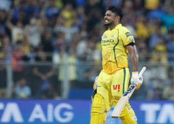 മഞ്ഞക്കുപ്പായത്തിലെ എല്ലാ റെക്കോഡുകളും വേണമെന്ന വാശി, ചെന്നൈയിൽ സർവ്വം സഞ്ജു മയം; വാംഖഡെയിൽ വിരിഞ്ഞത് മലയാളി വിസ്മയം