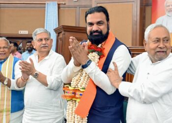 ബീഹാറിലെ ആദ്യ ബിജെപി മുഖ്യമന്ത്രിയായി സത്യപ്രതിജ്ഞ ചെയ്ത് സമ്രാട്ട് ചൗധരി ; ജെഡിയുവിൽ നിന്നും 2 ഉപമുഖ്യമന്ത്രിമാർ