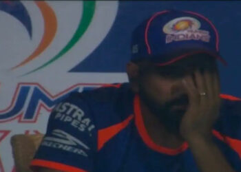 പിറന്നാളായിട്ട് കൊടുത്ത ഒന്നാന്തരം സമ്മാനം, ഹൃദയം തകർന്ന് രോഹിത് ശർമ്മ; ദൃശ്യങ്ങൾ ചർച്ചയാകുന്നു