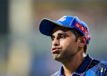 360 ഡിഗ്രി കളി നിർത്തി നേരെ ഷോട്ടുകൾ അടിക്കൂ; സൂര്യകുമാറിന് ഇർഫാൻ പത്താന്റെ ബാറ്റിംഗ് ക്ലാസ്; വാംഖഡെയിൽ ഇന്ന് ‘സ്കൈ’ ഉദിക്കുമോ?