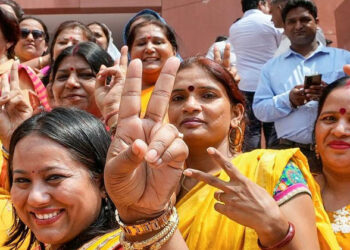 മീരാ കുമാറിന് പിന്നാലെ പ്രതിഭ പാട്ടീലും സർക്കാരിനൊപ്പം; വനിതാ ബില്ലിൽ കോൺഗ്രസിനെ വെട്ടിലാക്കി സ്വന്തം നേതാക്കൾ