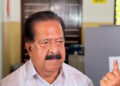 അൻവർ സാദത്തില്ലെങ്കിൽ ഞാനുമില്ല; മന്ത്രിസഭാ പ്രവേശനത്തിൽ ഉപാധികളുമായി രമേശ് ചെന്നിത്തല, വീണ്ടും ഗ്രൂപ്പുകൾ നേർക്കുനേർ