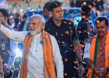 ‘നമുക്ക് ചിന്തിക്കാൻ കഴിയാത്ത ക്രൂരതകൾ ബംഗാളിലെ ബിജെപി പ്രവർത്തകർക്ക് നേരിടേണ്ടി വന്നിട്ടുണ്ട്, ഈ വിജയം അവർക്കായി സമർപ്പിക്കുന്നു’ : മോദി