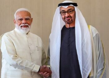 ഇന്ത്യയെ കാക്കാൻ മോദിയുടെ വമ്പൻ നീക്കം! യുഎഇയിൽ നിന്നും 3 കോടി ബാരൽ അസംസ്കൃത എണ്ണരാജ്യത്തേക്ക്