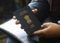 വിദേശ ഇന്ത്യക്കാർക്ക് വൻ മാറ്റം; പൗരത്വ നിയമത്തിൽ ഭേദഗതിയുമായി കേന്ദ്രം, ഇ-ഒസിഐ കാർഡുകൾ വരുന്നു! മൈനർമാരുടെ പാസ്‌പോർട്ടിൽ കർശന നിയന്ത്രണം