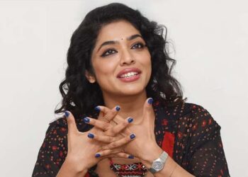 ‘ടീച്ചറമ്മയുടെ തോൽവി നമ്മുടെ നഷ്ടം’; വികാരാധീനയായി റിമ കല്ലിങ്കൽ, സൈബർ ലോകത്ത് ചർച്ചയായി പോസ്റ്റ്!