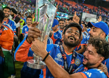 സൂര്യകുമാറിന് ശേഷം ആര്? ഇന്ത്യൻ ടി20 നായകസ്ഥാനത്തേക്ക് നാല് പ്രമുഖർ; സഞ്ജു സാംസൺ മുൻനിരയിൽ