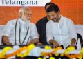 പ്രധാനമന്ത്രിയുടെ ആഹ്വാനം ഏറ്റെടുത്ത് രേവന്ത് റെഡ്ഡി ; ഔദ്യോഗിക വാഹനവ്യൂഹം വെട്ടിക്കുറച്ചു ; തീരുമാനം ഗവർണറുടെ നടപടിക്ക് പിന്നാലെ