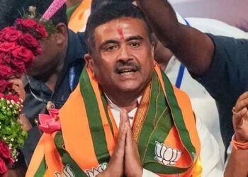 ബംഗാളിൽ ബിജെപിയുടെ രാഷ്ട്രീയ മാന്യത:സിപിഎം മുഖപത്രത്തിന്  പരസ്യം നൽകി സുവേന്ദു സർക്കാർ :15 വർഷത്തെ വിലക്കിന് അവസാനം:  സ്വാഗതം ചെയ്ത് സിപിഎം