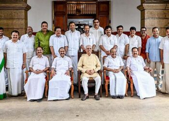 13-ാം നമ്പർ കാറിനെ പേടിച്ച് മന്ത്രിമാർ; തൊടാൻ ധൈര്യമില്ല;അന്ധവിശ്വാസത്തിൽ മുങ്ങി പുതിയ മന്ത്രിസഭ; സോഷ്യൽ മീഡിയയിൽ ട്രോൾ മഴ!