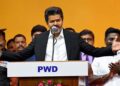 തമിഴ്‌നാട്ടിലെ ഏക അധികാര കേന്ദ്രം ഞാൻ’: മുഖ്യമന്ത്രിയായി വിജയ് സത്യപ്രതിജ്ഞ ചെയ്തു; 60 വർഷത്തെ ദ്രാവിഡ രാഷ്ട്രീയത്തിന് അന്ത്യം