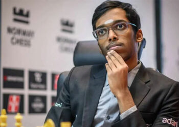 നോർവേയിൽ ‘പ്രഗ്നാനന്ദ’ വിസ്മയം; കാൾസന്റെ തട്ടകത്തിൽ കിരീടം ചൂടുന്ന ആദ്യ ഇന്ത്യൻ താരം; ചെസ് ബോർഡിലെ പുതിയ രാജാവ്