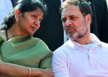 ഒറ്റുകാരും വഞ്ചകരുമായ കോൺഗ്രസിനോടൊപ്പം ഇരിക്കാനില്ല ; ലോക്‌സഭയിൽ ഡിഎംകെ എംപിമാർക്ക് ഇനി പ്രത്യേക ഇരിപ്പിടം