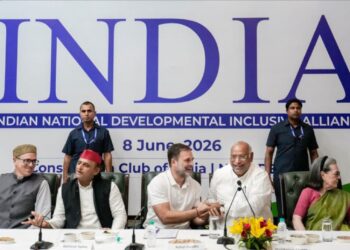 എസ്ഐആറിനെതിരെ ചീഫ് ജസ്റ്റിസിന് കത്തയക്കും, ധർമേന്ദ്ര പ്രധാനിന്റെ രാജി ആവശ്യപ്പെടും ; ഇൻഡി സഖ്യ യോഗത്തിൽ 5 പ്രധാന തീരുമാനങ്ങൾ
