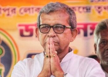തൃണമൂൽ കോൺഗ്രസിൽ വീണ്ടും കൊഴിഞ്ഞുപോക്ക് ; മുൻ മന്ത്രി മാനസ് ഭൂനിയ പാർട്ടി വിട്ടു