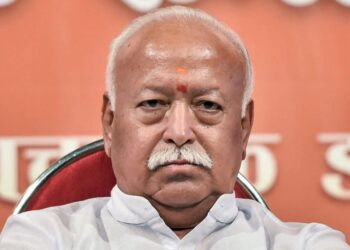 മോഹൻ ഭാഗവത് സഞ്ചരിച്ചിരുന്ന ശതാബ്ദി എക്സ്പ്രസിന് നേരെ കല്ലേറ് ; ഒരാൾ കസ്റ്റഡിയിൽ