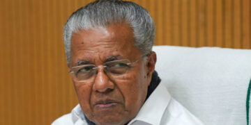 പരാജയം അംഗീകരിക്കുന്നു, പക്ഷേ ഒന്നും അവസാനിച്ചെന്ന് കരുതേണ്ട; കൂടുതൽ കരുത്തനായി തിരിച്ചുവരും; സർക്കാരിന് മുന്നറിയിപ്പുമായി പിണറായി വിജയൻ