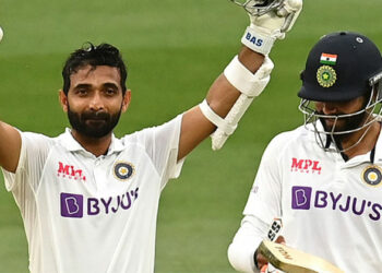 36 റൺസിന്റെ നാണക്കേടിൽ നിന്ന് മെൽബണിലെ ചരിത്രവിജയത്തിലേക്ക്; ഓസീസ് മണ്ണിൽ രഹാനെയും സിറാജും ചേർത്തുവെച്ച ഫീനിക്സ് ചരിത്രം