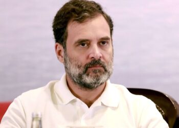 ‘ഛാത്രോം കി ഗൂഞ്ച്’ വിചാരിച്ച പോലെ ഏറ്റില്ല ; രാജ്യവ്യാപക പ്രക്ഷോഭമാക്കാൻ പാർട്ടി നേതാക്കൾക്ക് രാഹുൽ ഗാന്ധിയുടെ അടിയന്തിര കത്ത്