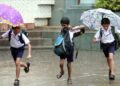 മഴ ശക്തമാകുന്നു ; രണ്ട് ജില്ലകളിലെ വിദ്യാഭ്യാസ സ്ഥാപനങ്ങൾക്ക് നാളെ അവധി