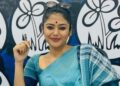 തൃണമൂലിൽ വീണ്ടും കൊഴിഞ്ഞുപോക്ക് ; ലോക്സഭാ എംപിമാരായ സാവോനി ഘോഷും മാലാ റോയും വിമത പാർട്ടിയിലേക്ക്