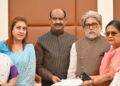 മമതയ്ക്ക് വൻ പ്രഹരം; 20 തൃണമൂൽ എംപിമാർ എൻഡിഎയിലേക്ക്! ബംഗാളിൽ ‘താമര വസന്തം’, നാഷണലിസ്റ്റ് സിറ്റിസൺസ് പാർട്ടി ഓഫ് ഇന്ത്യയിൽ ലയിക്കും