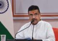 കുടുംബത്തിന് 5 ലക്ഷം’; വെസ്റ്റ് ബംഗാളിൽ മുഖ്യമന്ത്രി സ്വാസ്ഥ്യ ബീമാ യോജന, ആർക്കൊക്കെ അപേക്ഷിക്കാം?