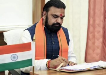 വ്യാജ സർട്ടിഫിക്കറ്റിൽ ജോലി നേടിയത് മൂവായിരത്തിലധികം അധ്യാപകർ ; അന്വേഷണ റിപ്പോർട്ടിന് പിന്നാലെ കൂട്ട പിരിച്ചുവിടലുമായി ബീഹാർ സർക്കാർ