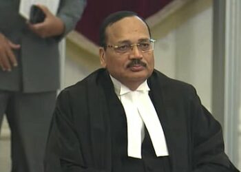 ‘ചില മാധ്യമങ്ങൾ വ്യാജവാർത്ത പ്രചരിപ്പിക്കുന്നു’; ജന്തർ മന്തർ പോലീസ് നടപടിക്കെതിരെ സുപ്രീംകോടതിയിൽ ഒരു ഹർജിയും ഫയൽ ചെയ്തിട്ടില്ലെന്ന് ചീഫ് ജസ്റ്റിസ്