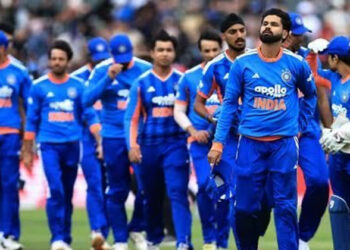 ഇംഗ്ലണ്ട് ഏകദിനത്തിന് മുൻപ് ഇന്ത്യക്ക് വീണ്ടും പ്രഹരം; രണ്ട് പ്രമുഖ താരങ്ങൾക്ക് പരിക്ക്, പകരക്കാരെ പ്രഖ്യാപിച്ചു