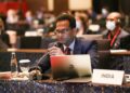 നീറ്റ് ചോർച്ചയിൽ ഉന്നതതല അഴിച്ചുപണി: ഉന്നത വിദ്യാഭ്യാസ സെക്രട്ടറി വിനീത് ജോഷിയെ മാറ്റി; നരേഷ് പാൽ ഗംഗവാർ പുതിയ സെക്രട്ടറി