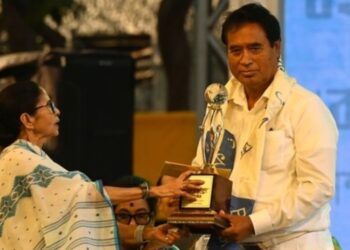 നേതാജിയെ അപമാനിച്ചു ; രാജ്യസഭ എം.പി അനന്ത മഹാരാജിന് നൽകിയ ‘ബംഗ വിഭൂഷൺ’ പുരസ്‌കാരം പിൻവലിച്ച് പശ്ചിമ ബംഗാൾ സർക്കാർ