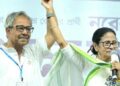 മുൻ ബംഗാൾ ഡെപ്യൂട്ടി സ്പീക്കർ തൃണമൂൽ കോൺഗ്രസ്സ് ഓഫീസിൽ തൂങ്ങിമരിച്ച നിലയിൽ ; രാഷ്ട്രീയത്തിലേക്ക് വന്നത് വലിയ തെറ്റായിപ്പോയെന്ന് ആത്മഹത്യാക്കുറിപ്പ്