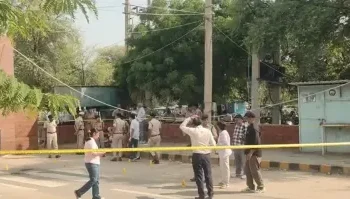 കുപ്രസിദ്ധ ഗുണ്ടാ നേതാവ് വിനോദ് പാനു വെടിയേറ്റ് കൊല്ലപ്പെട്ടു ; കോടതി വളപ്പിൽ വച്ച് വെടിയുതിർത്തത് 12 തവണ