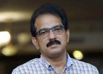 അമേരിക്കൻ കുട്ടികൾ ഉടുക്കുന്ന കിഴക്കമ്പലം കുപ്പായങ്ങൾ!കിറ്റെക്സ്